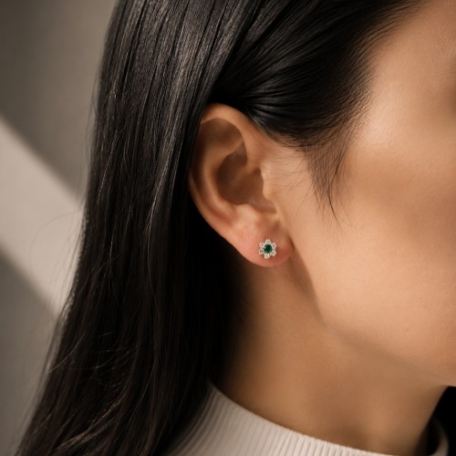 Złote Kolczyki Kwiatki z Ozdobnymi Zielono Białymi Cyrkoniami na Sztyfcie